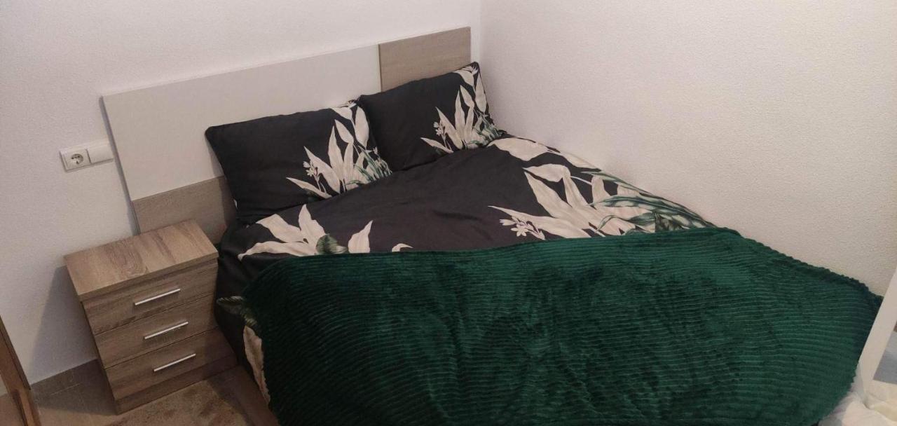 Apartmán Casa Gilda Torrevieja Exteriér fotografie